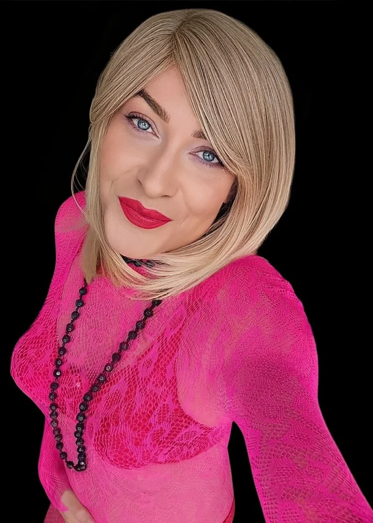 © Cataleen Glasgow TV Escort (28th Jul 2026)