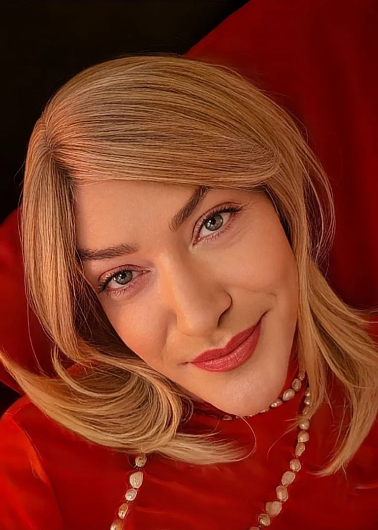 © Cataleen Glasgow TV Escort (10th Oct 2026)