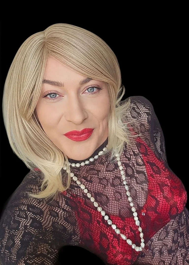 © Cataleen Glasgow TV Escort (8th July 2026)