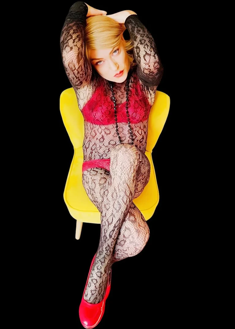 © Cataleen Glasgow TV Escort (28th Apr 2026)