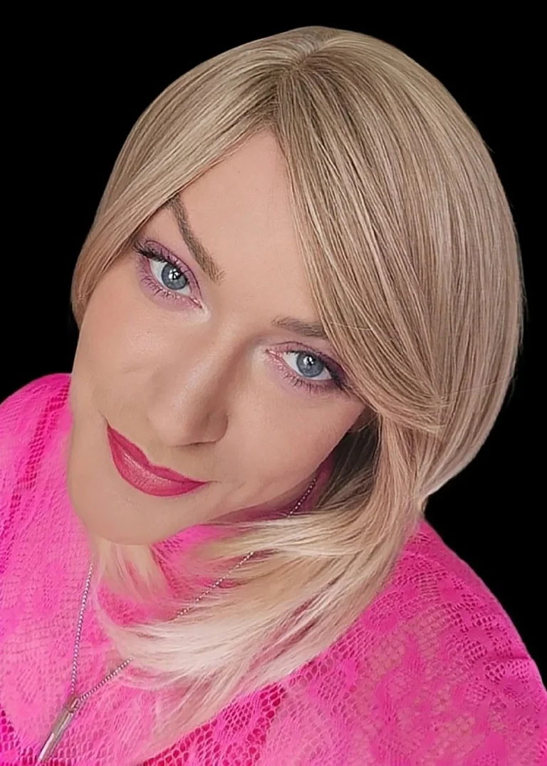 © Cataleen Glasgow TV Escort (18th Sep 2026)