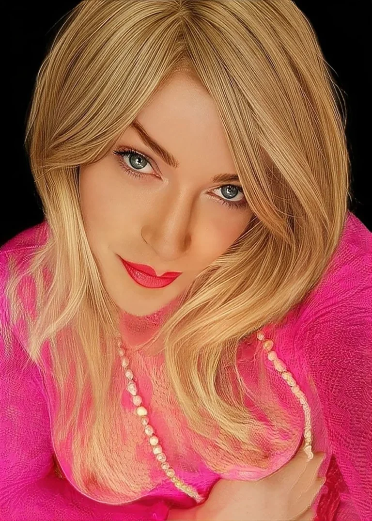 © Cataleen Glasgow TV Escort (28th Apr 2026)